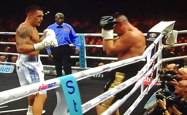 usyk-huck3