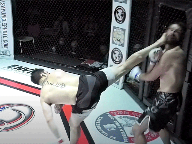 heelkick-knock-out
