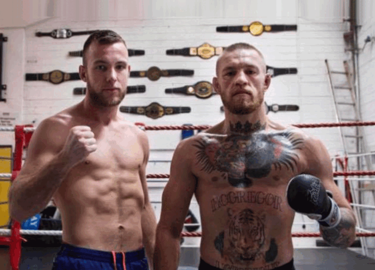 Robbie-hageman-met-Conor-McGregor-768x553