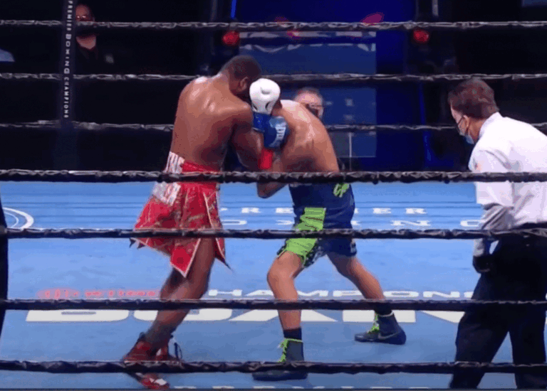 Broner-vs-Santigo--768x550