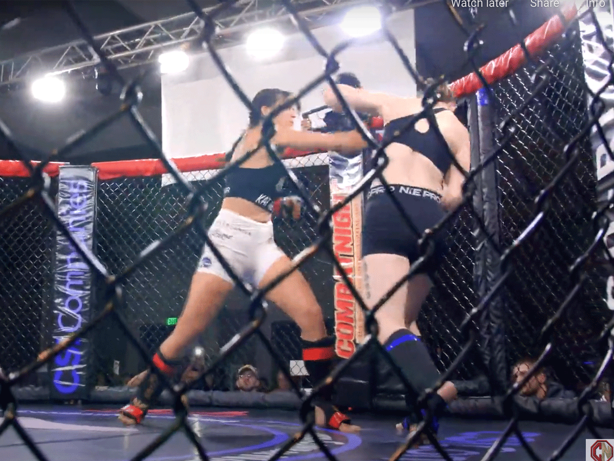 Kathleen-Nelson-slaat-Laura-Dotter-knock-out