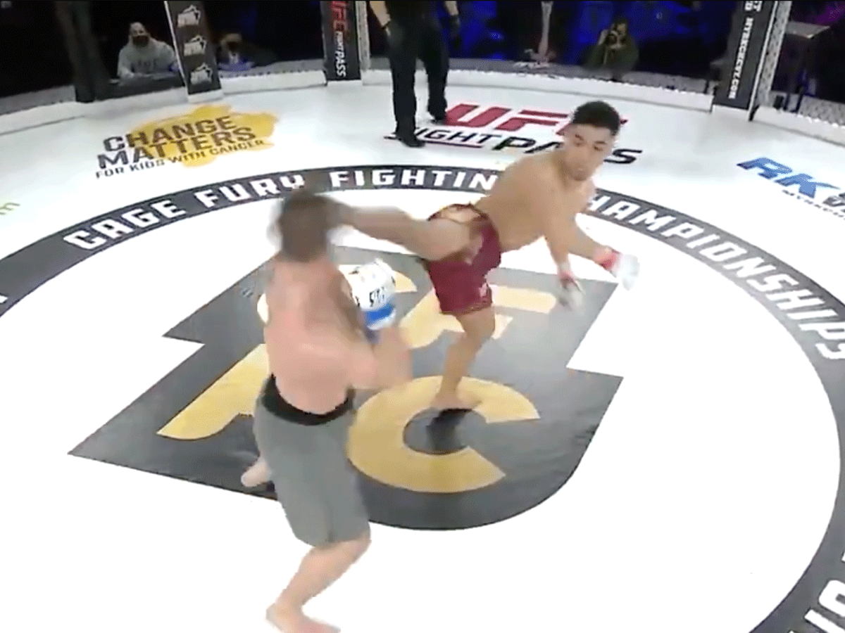 Paul-Capaldo-scoorde-een-beeldschone-spin-kick-KO