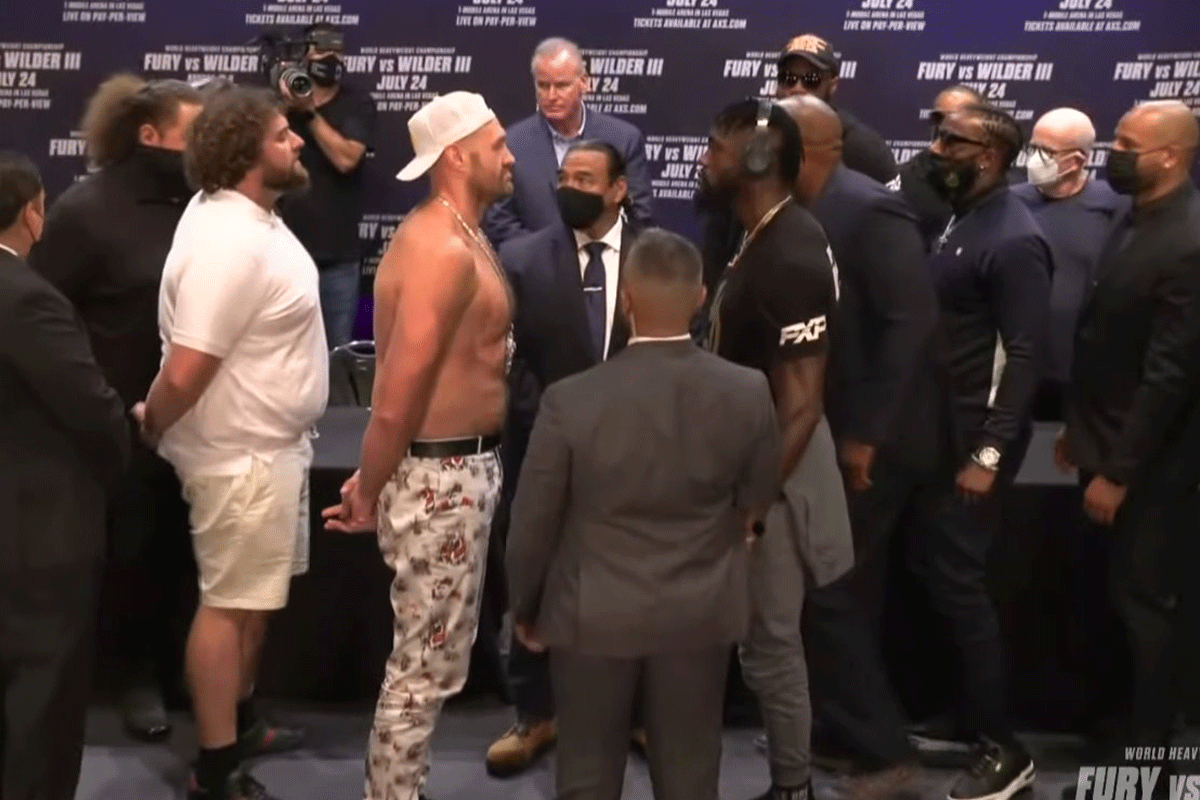fury-wilder-3-staredown