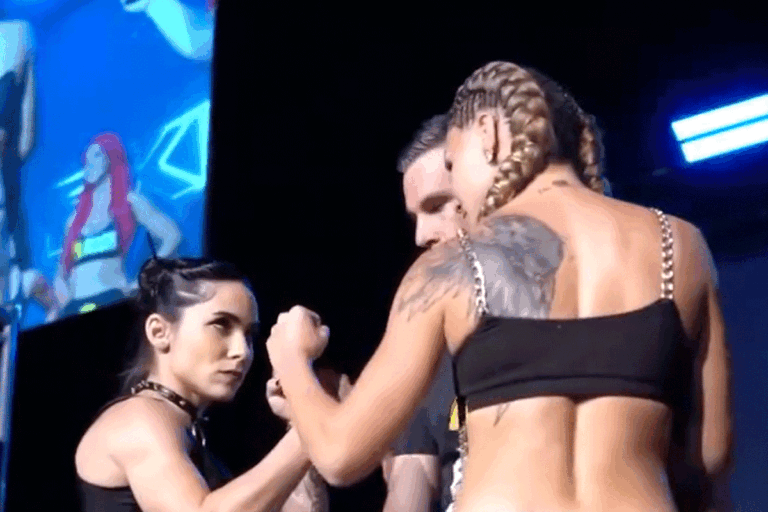 Brtiain-Hart-vs-Jenny-savage-768x512