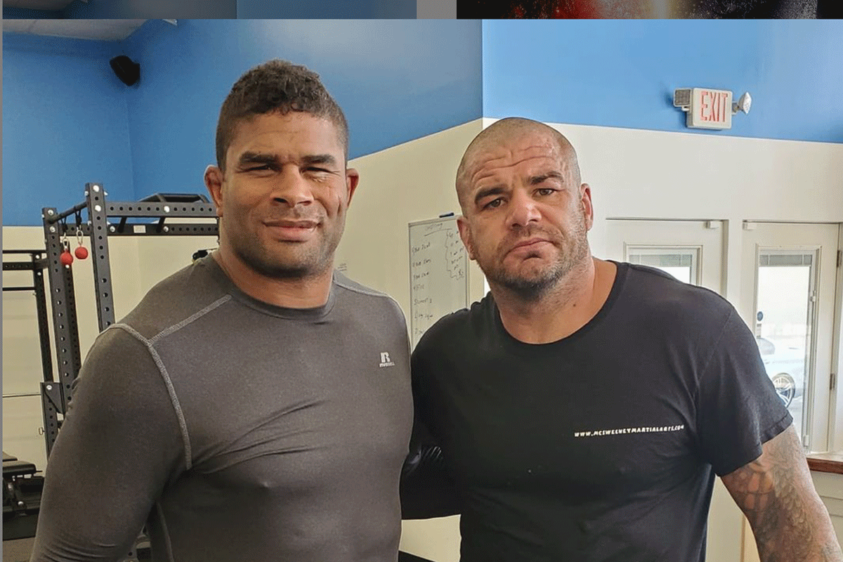 Overeem-en-mcsweeney