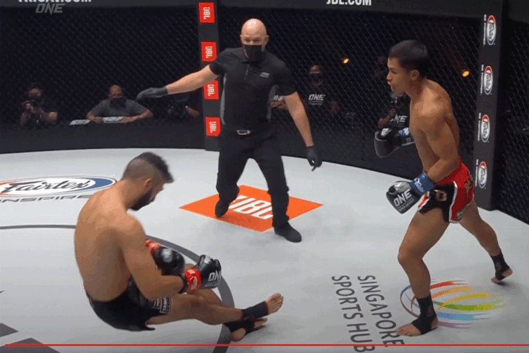 Giorgio-Petrosyan-knock-out-tegen-superbon-768x512