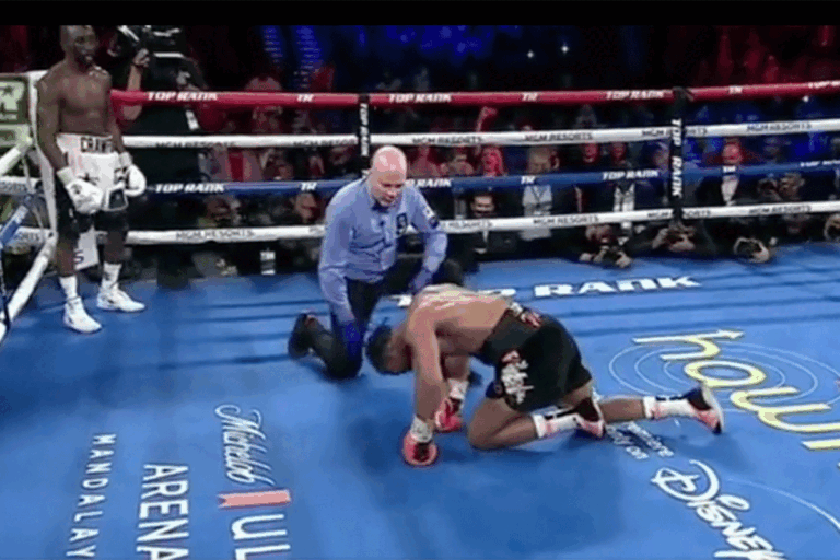 Terence-Crawford-vs-Shawn-Porter-768x512
