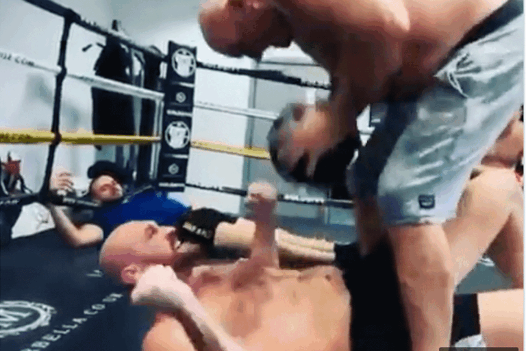 Tyson-Fury-bikkel-training-768x512