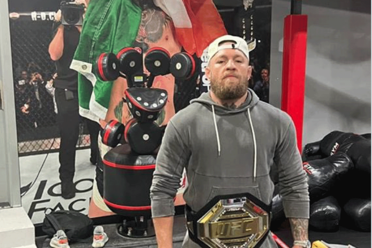 Conor-MCGregor-daagt-Charles-Oliveira-uit