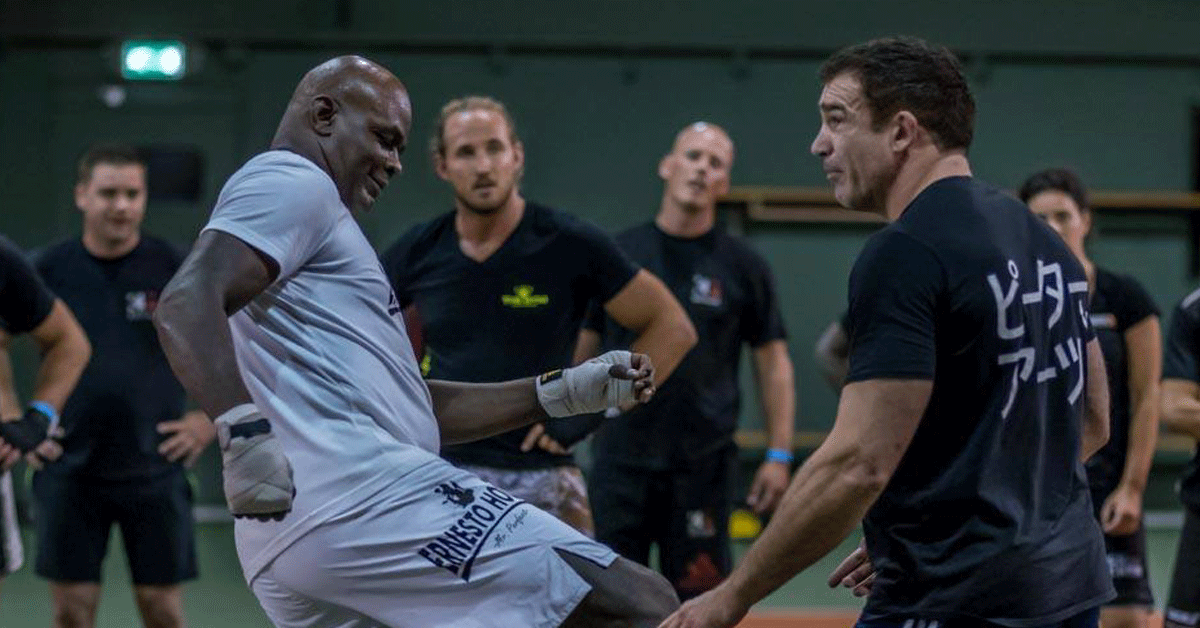 Ernesto-hoost