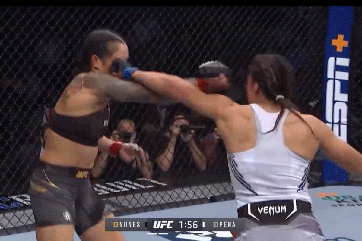 Julianna-Pena-verslaat-amanda-nunes
