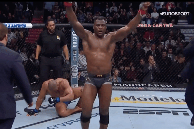 UFC-ster-Ngannou-over-knieblessure-768x512