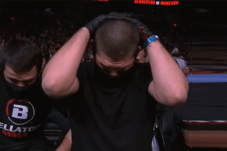 UFC-ster-Khabib-heeft-angstmoment-768x512
