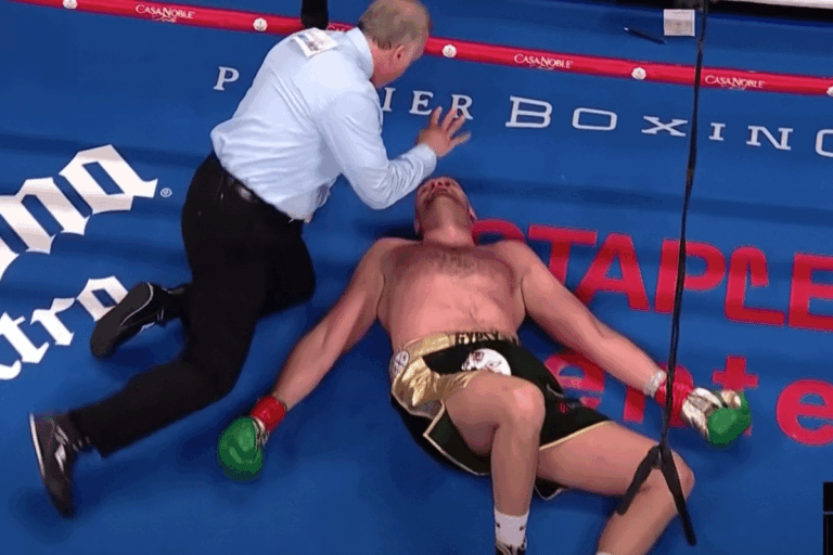 Tyson-Fury-gaat-knock-out-768x512