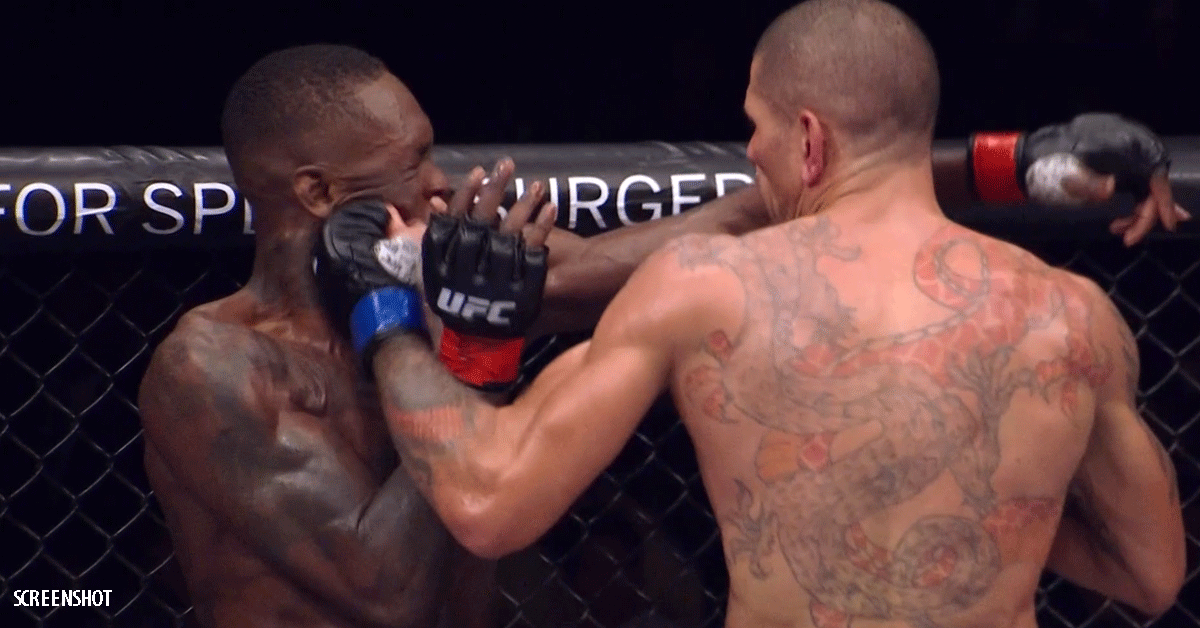 Alex-Pereira-slaat-Israel-Adesanya-knock-out-UFC-281