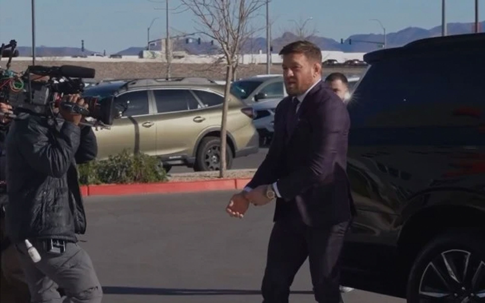 conor-mcgregor-tuf-63efa25942203