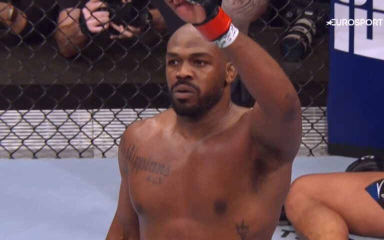 jon-jones-64063fb2a0028-768x480