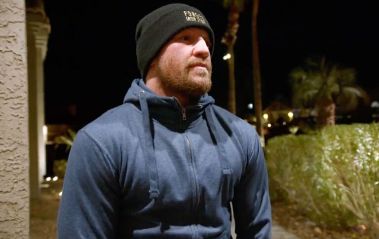 conor-mcgregor-649b0da3d7f67-768x485