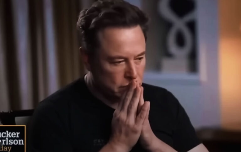 elon-musk-64afe2f999ccc-768x485