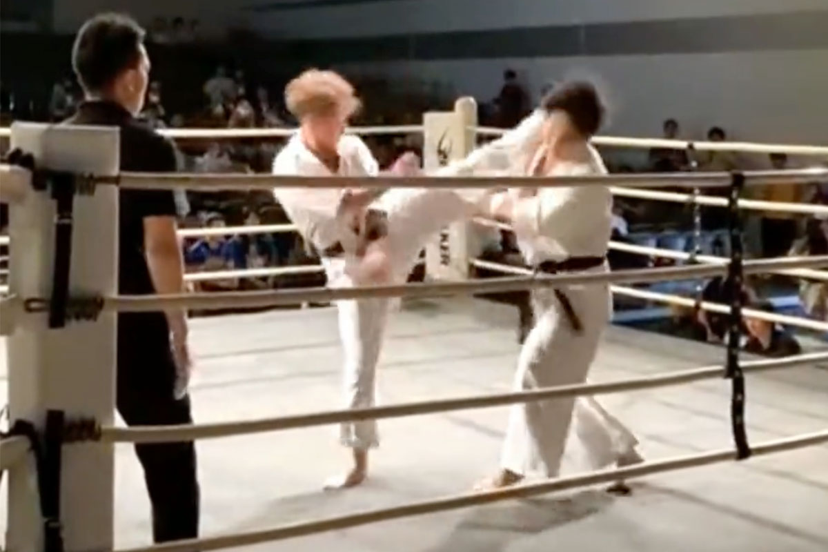 headkick-64eba8a114c64