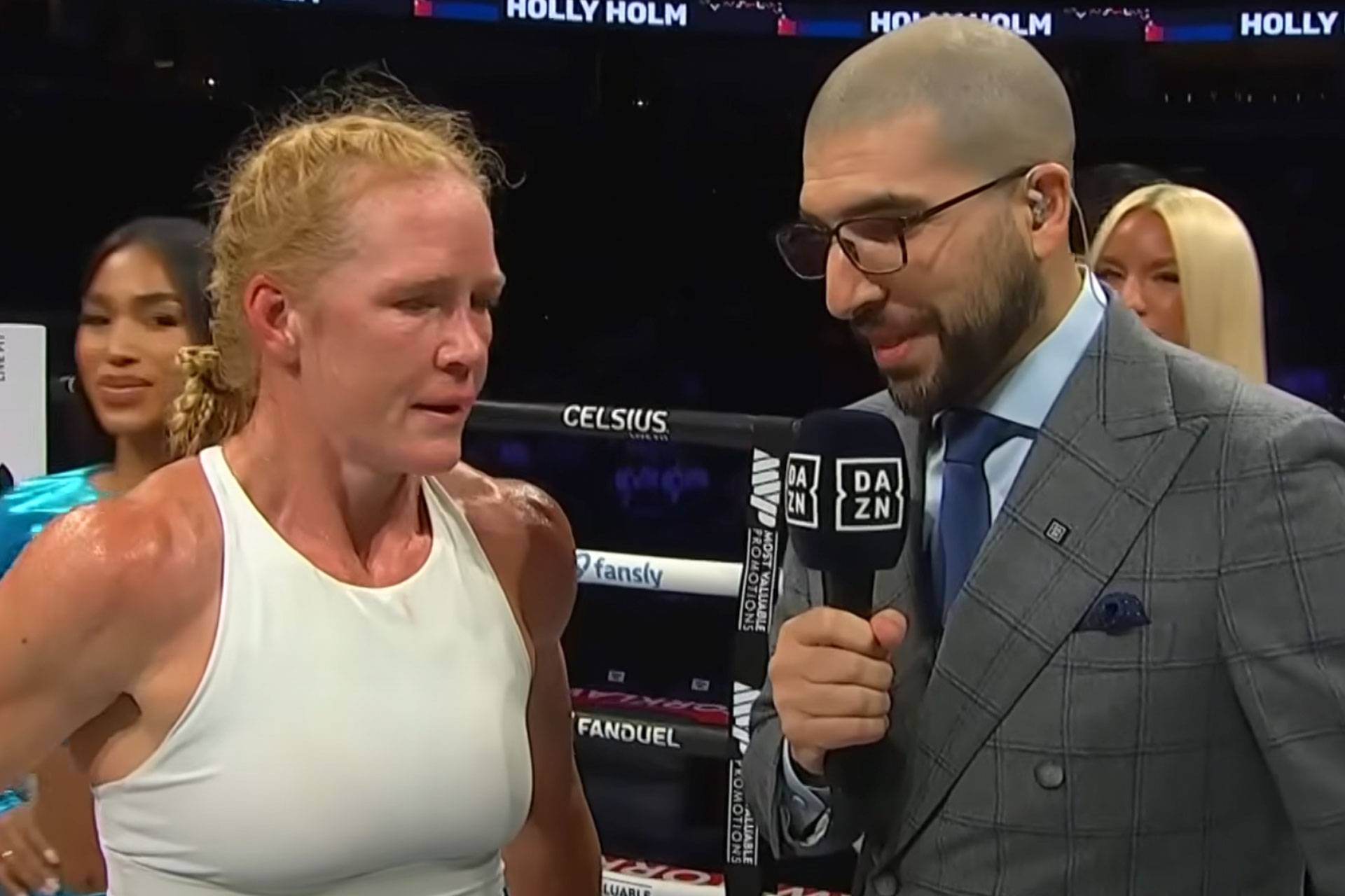 holly-holm-6860f3a9a7aac