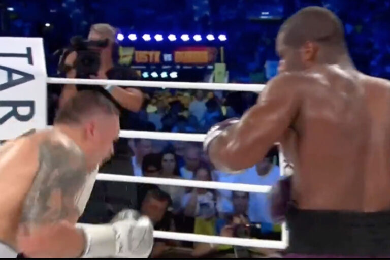 oleskander-usyk-daniel-dubois-64eae815e7aba-768x512