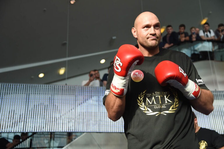 tyson-fury-64edfa148c6be-768x512