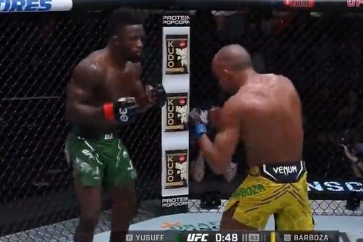 edson-barboza-vs-sodiq-yusuff-652b9ac9e0fdf