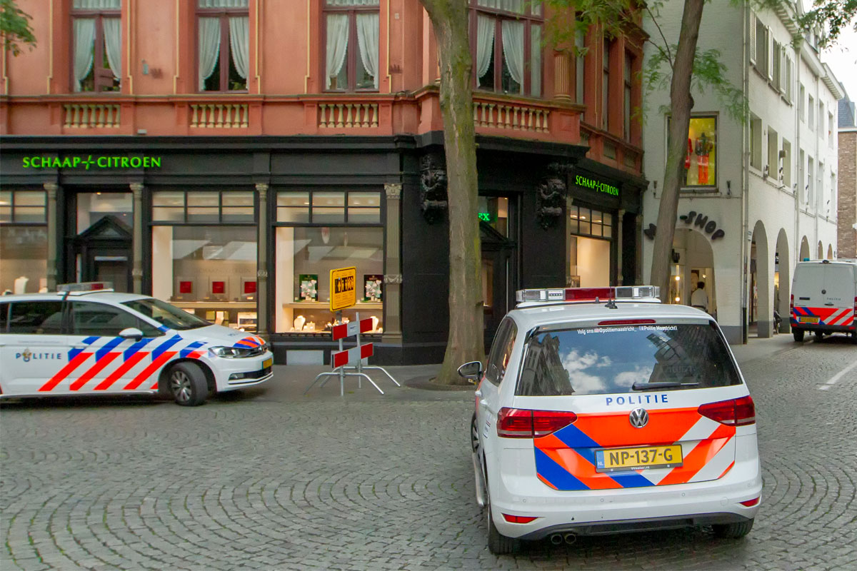 politie-651fcc7c6ecdd