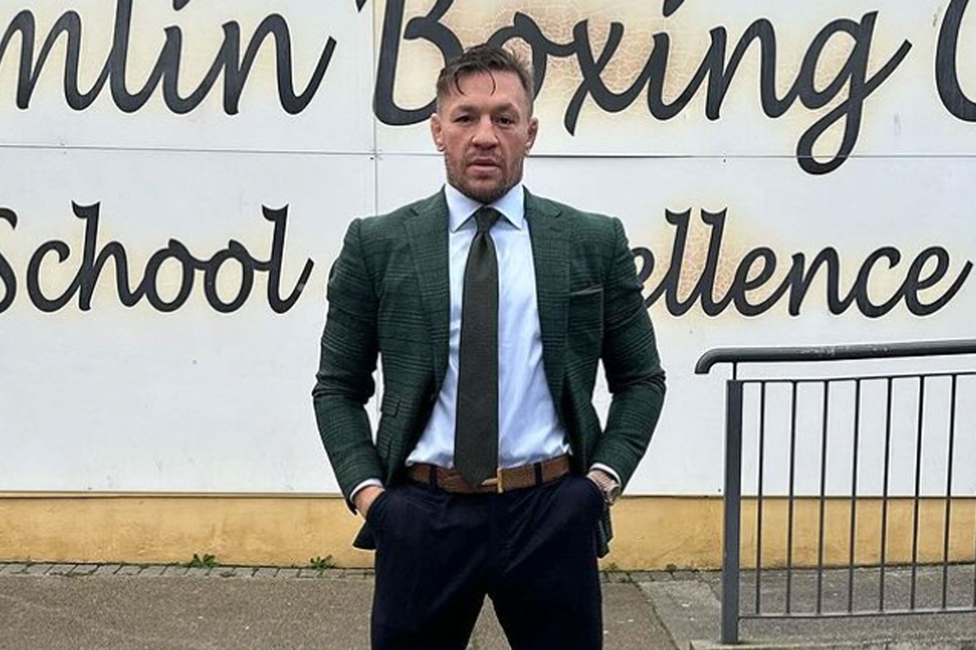 conor-mcgregor-65a0f86e68ffa