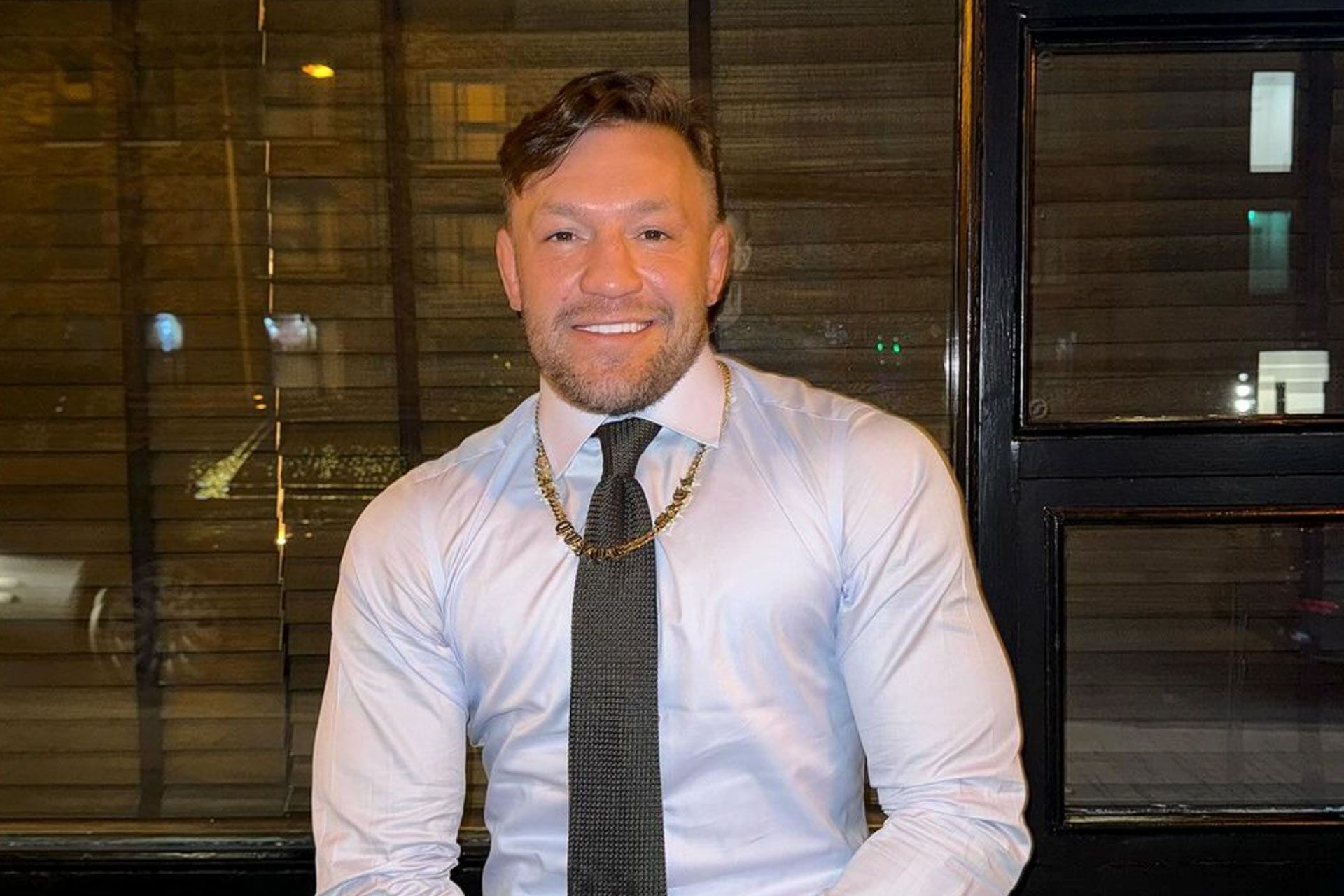 conor-mcgregor-65a2627c41a2d