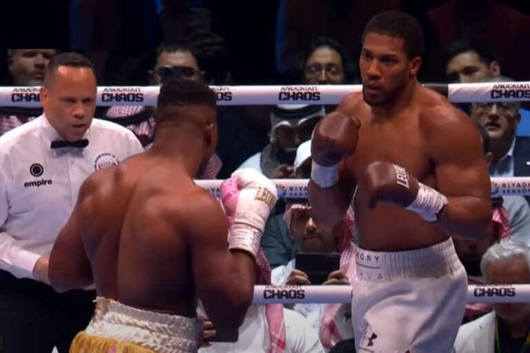 anthony-joshua-65efe69f70c4c-768x512