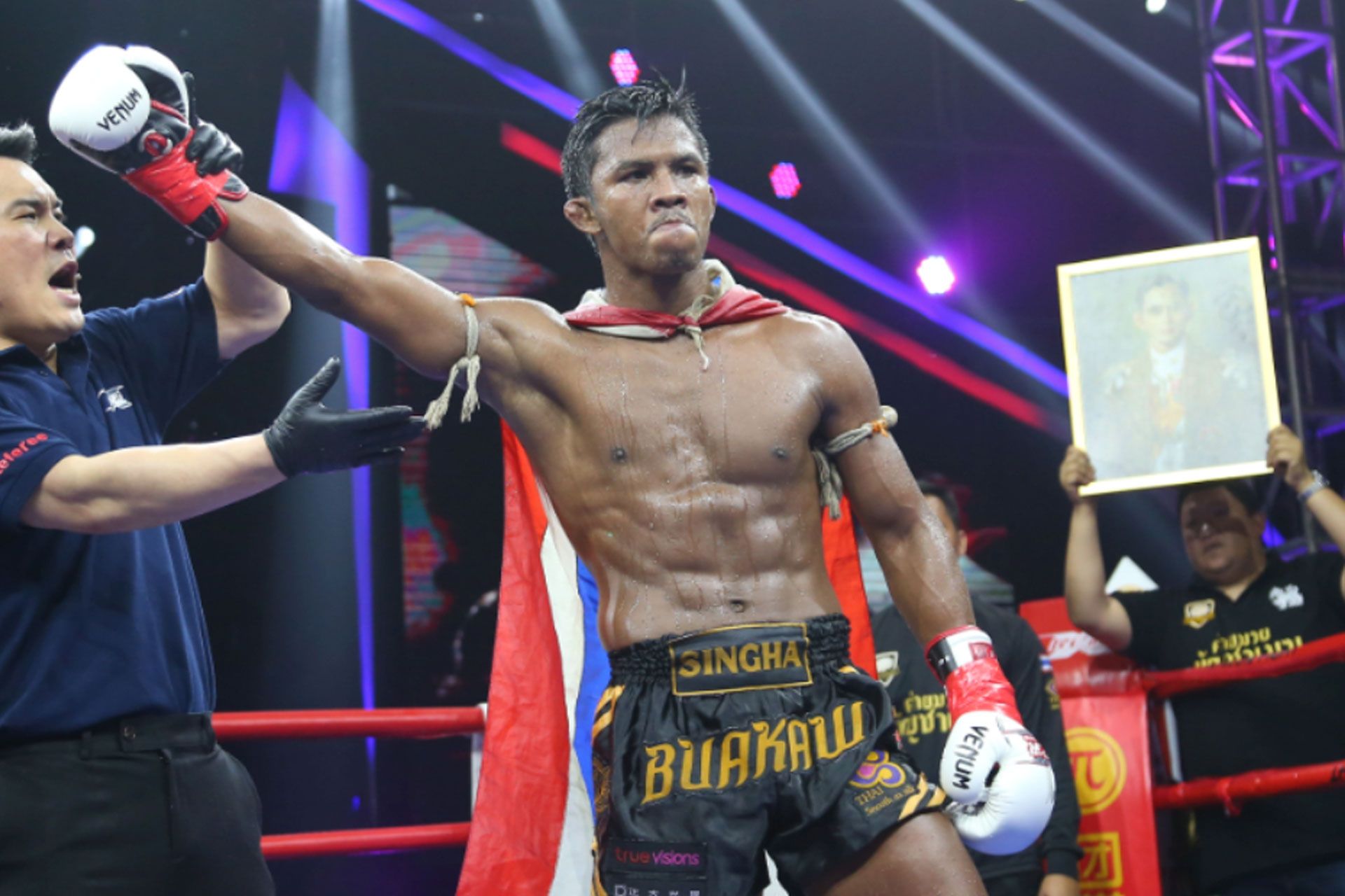 buakaw-banchamek-65fca5520abcd