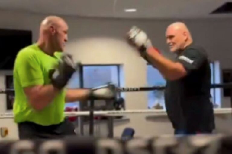 tyson-fury-6603c78ff353b-768x512