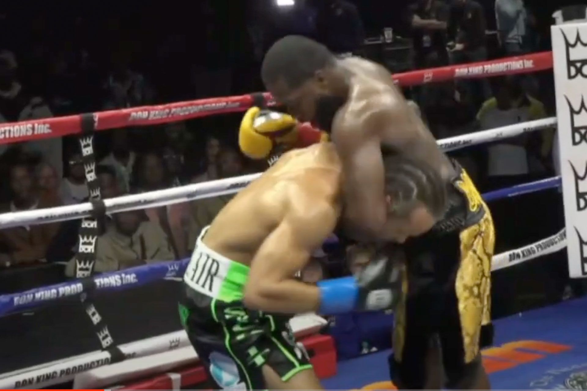 adrian-broner-666425a0a9d23