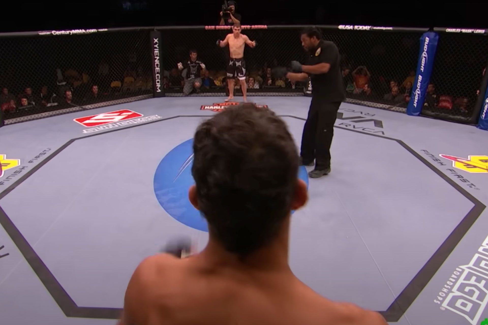 charles-oliveira-672e23bfd2a58