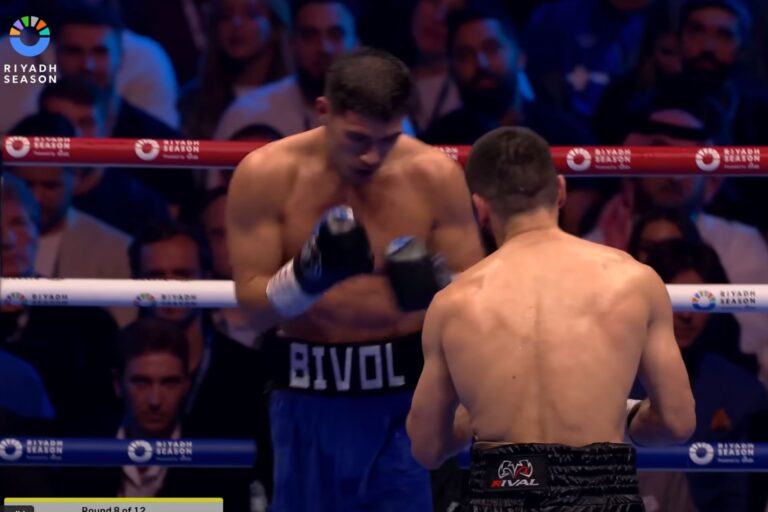 dmitry-bivol-vs-artur-beterbiev-674e2671515e2-768x512