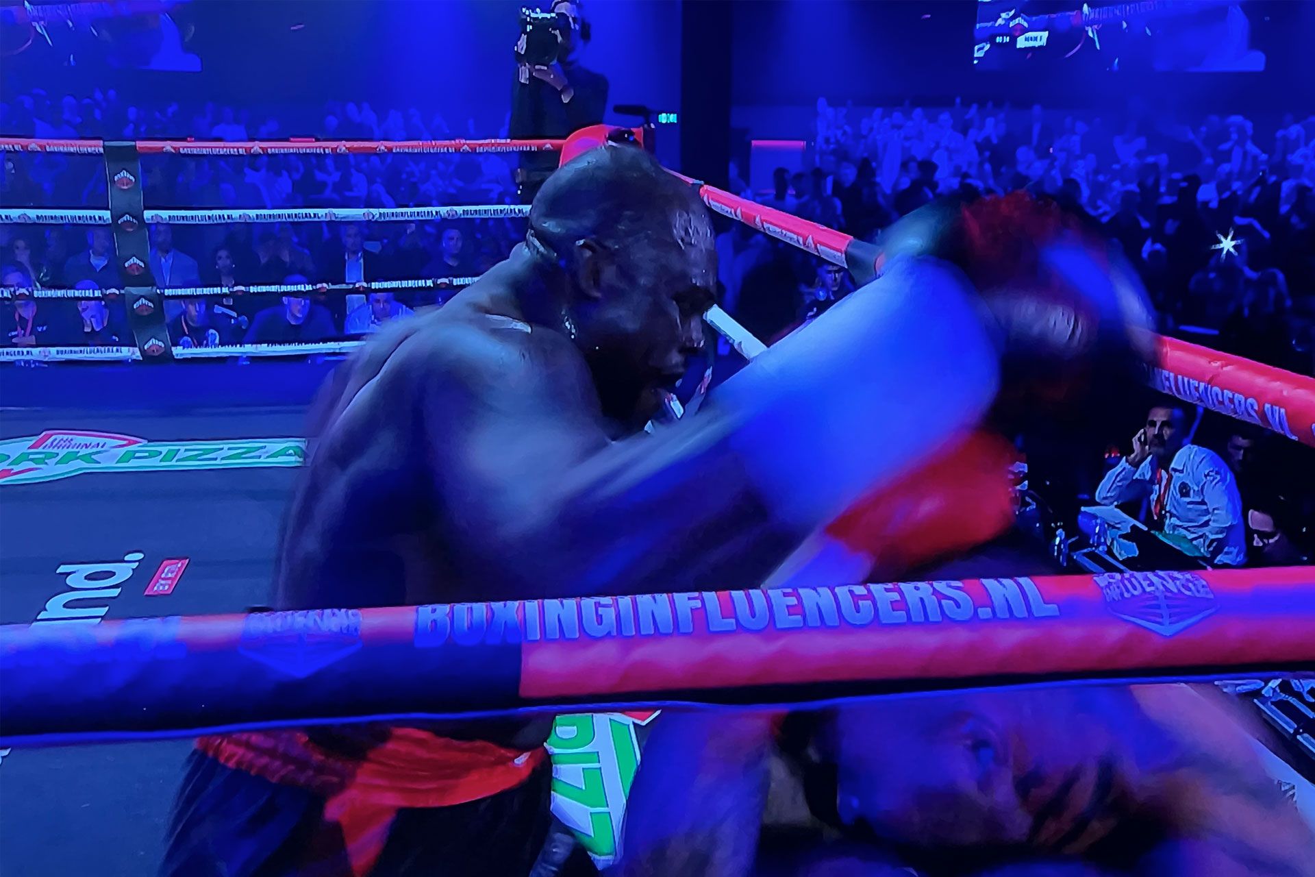 manhoef-676895c70428b
