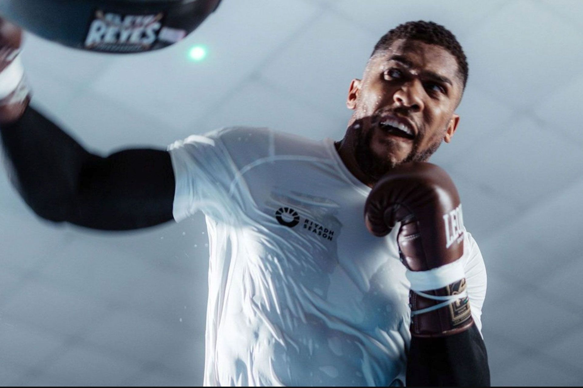 anthony-joshua-6779336e3a520