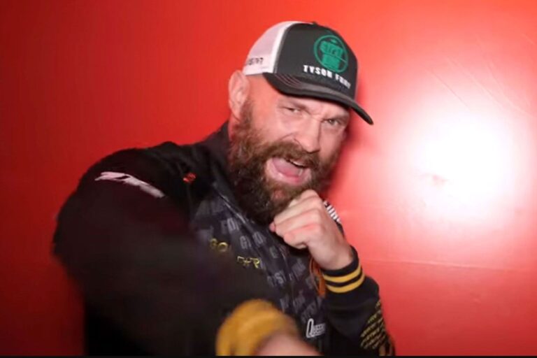 tyson-fury-6775b17cb4e88-768x512
