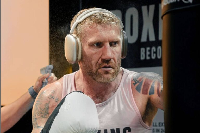 tony-jeffries-67c7302304871-768x512