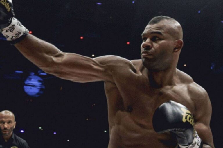 alistair-overeem-685a404357375-768x512