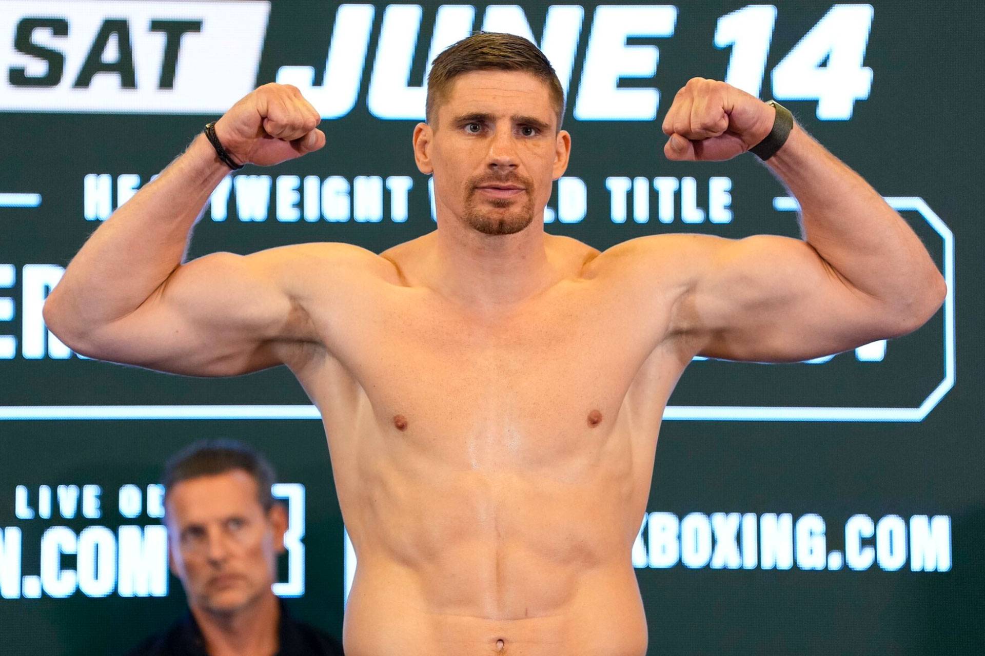 Rico Verhoeven voorspelt slachting en sloopt UFC ster Jones