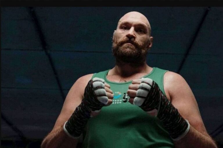 tyson-fury-687f534e242f0-768x512