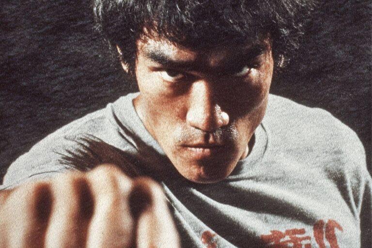 bruce-lee-68aee7d54c367-768x512