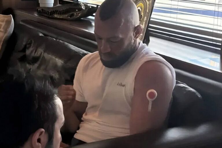 conor-mcgregor-68aebc198ae1e-768x512
