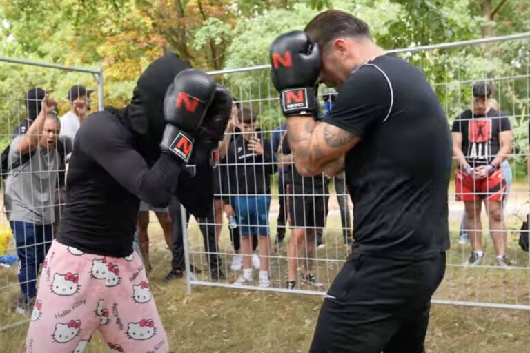 hood-fights-68d43dd7690ac-768x512