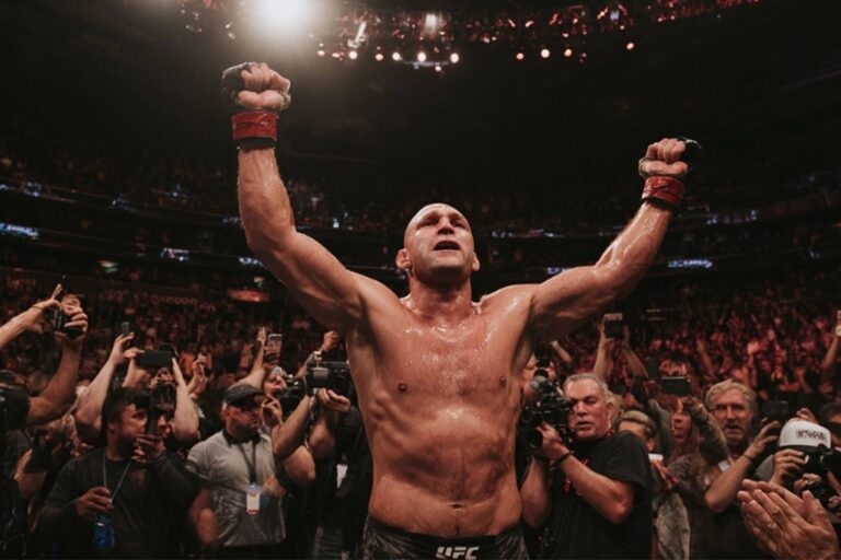 ufc-68d66008cc99f-768x512
