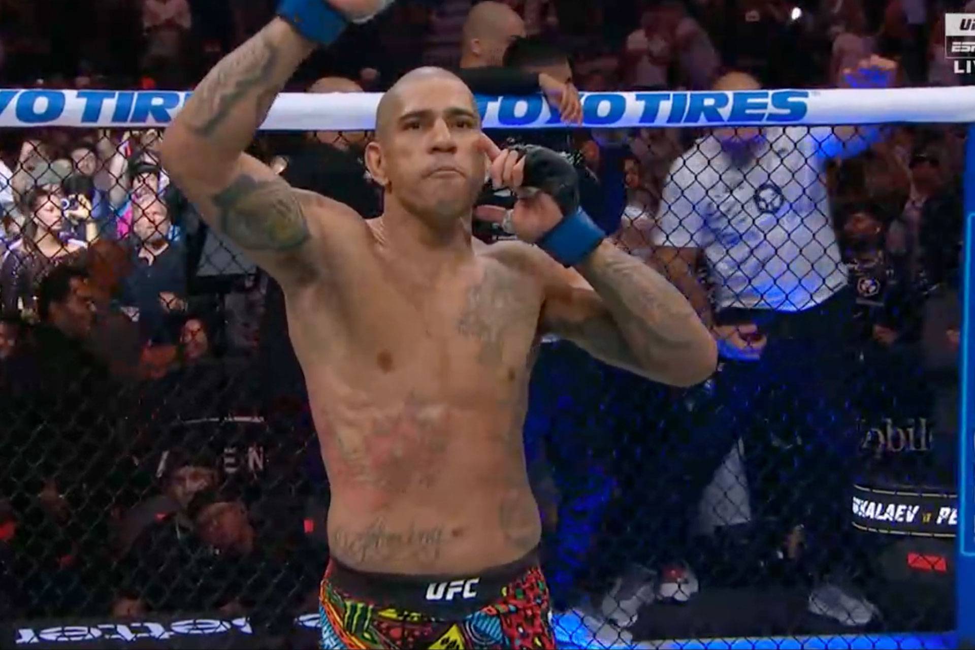 Zwarte magie - gebruikt kampioen Alex Pereira tovenarij in de UFC?