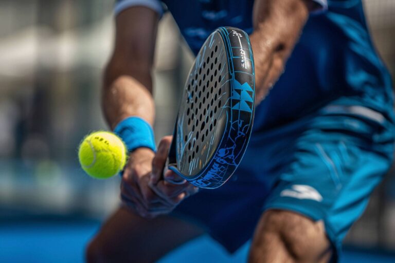 padel-693a905b6e128-768x512